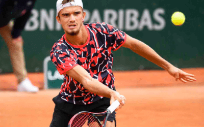 Tomáš Macháč – Emil Ruusuvuori 6:4, 1:6, 6:2. Macháč postupuje po těžké bitvě do druhého kola turnaje Masters v Madridu!!!