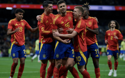 Španělští fotbalisté jsou ve finále Eura, když porazili Francii 2:1!!!
